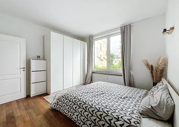 Bright And Cosy Apartment